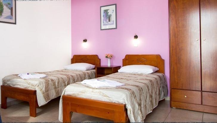 Kolitsani View Hotel Ios Chora Bilik gambar